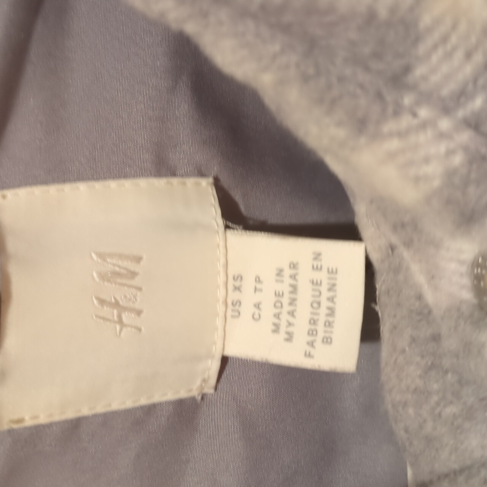 H&M Shacket Xs - image 5